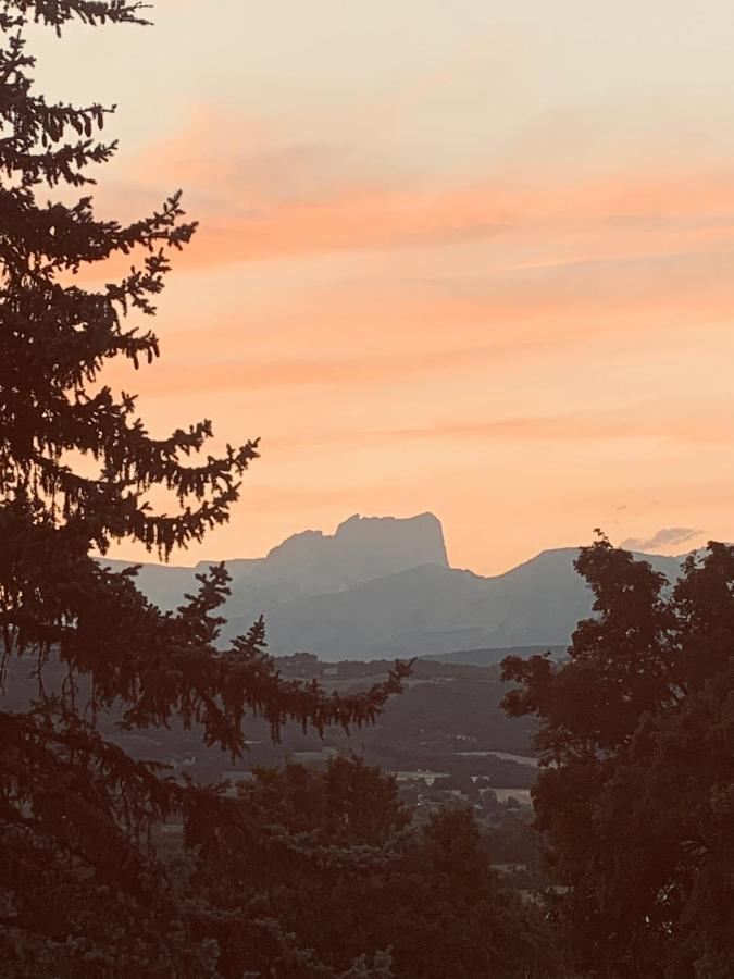 Le Camelia Διαμέρισμα Tallard Εξωτερικό φωτογραφία